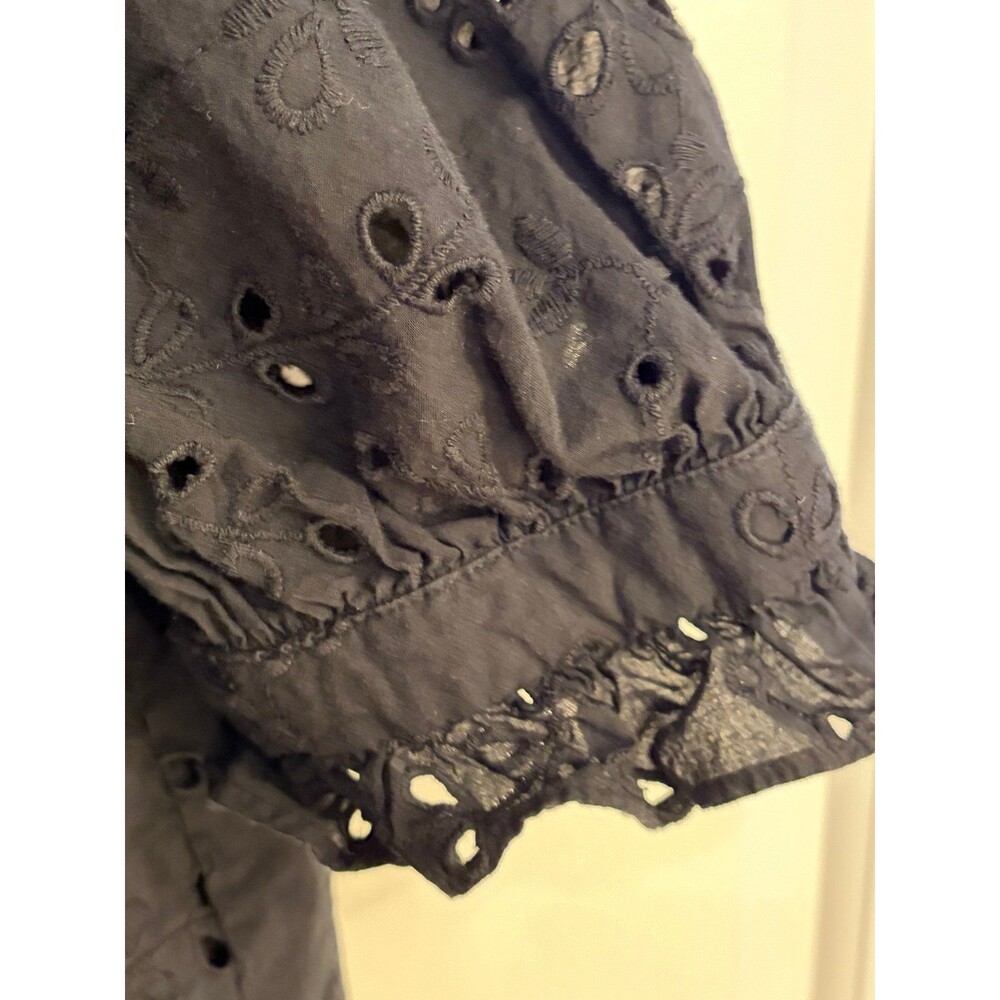 Ann Taylor Black Eyelet Blouse - M - Picture 3 of 5